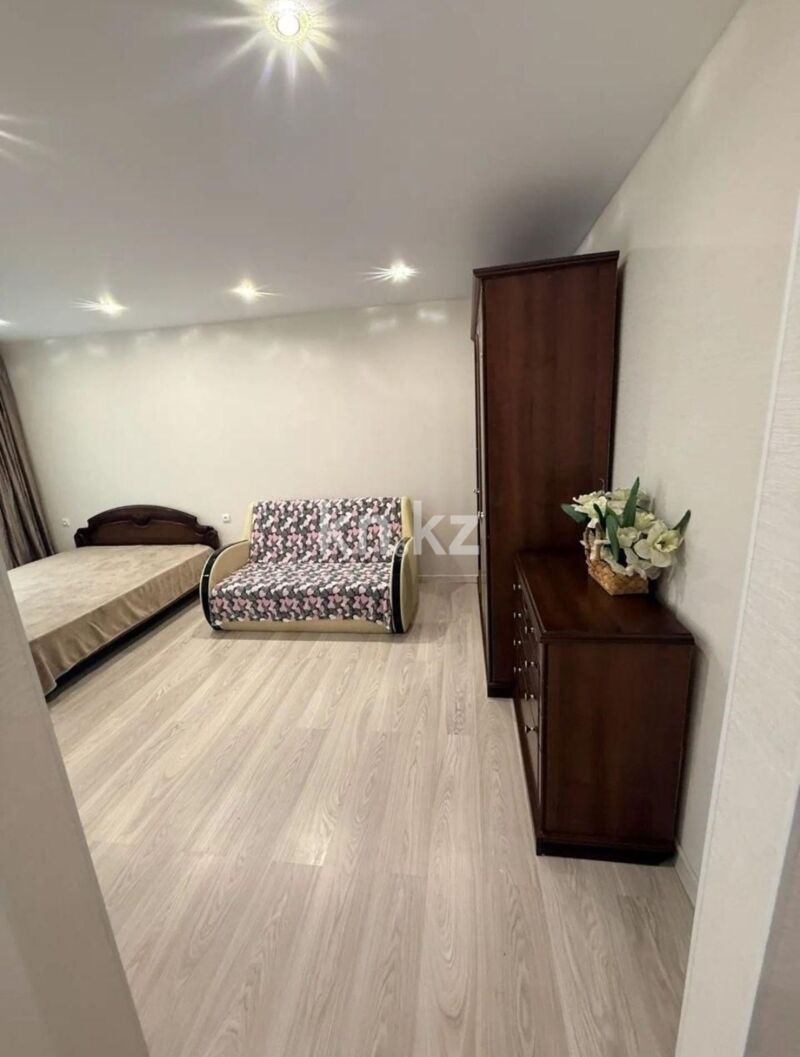 Аренда 1-комнатной квартиры, 31 м² - Аренда недвижимости в Алматы - страница 6 фото 1 из 4