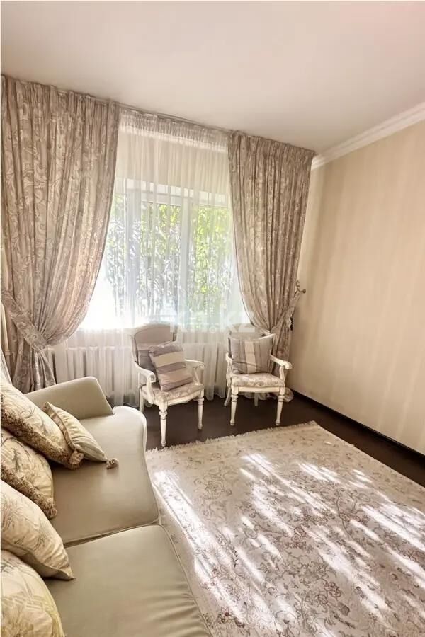 Продажа 2-комнатной квартиры, 53.8 м² - Продажа двухкомнатных квартир в кирпичном доме в Алматы - страница 18 фото 1 из 4