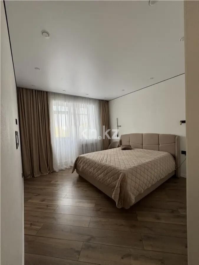 Продажа 4-комнатной квартиры, 90 м² - Продажа четырехкомнатных квартир в кирпичном доме в Казахстане - страница 15 фото 1 из 7