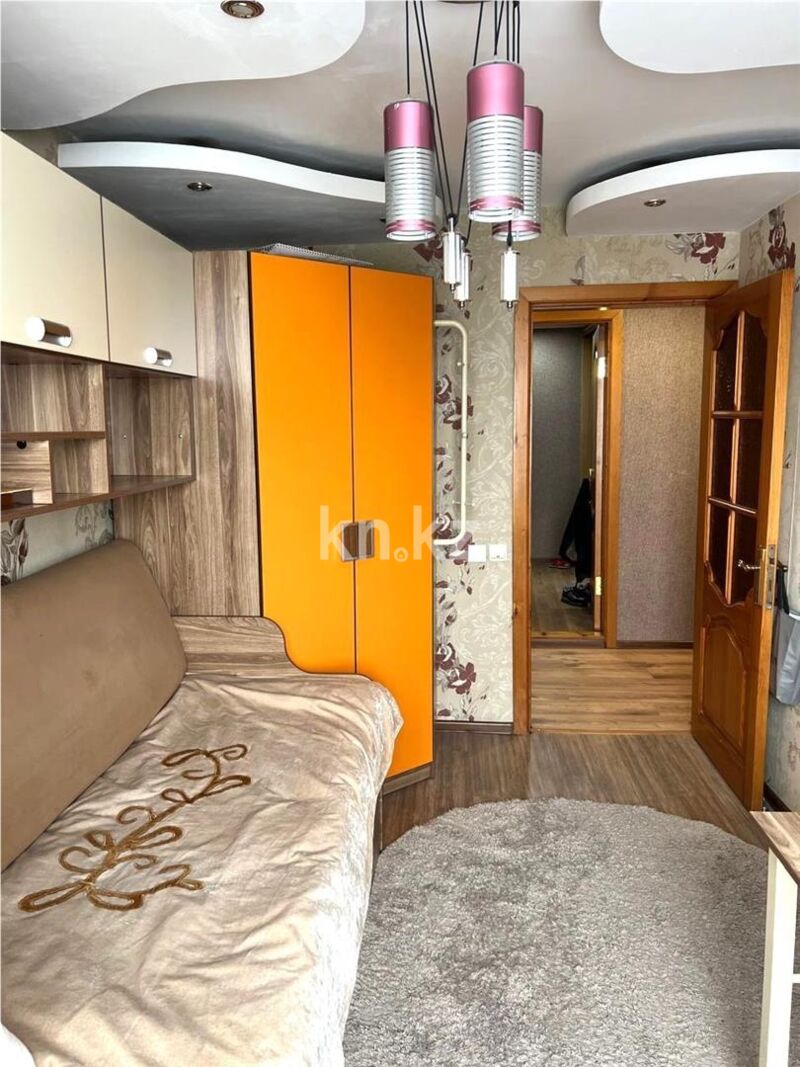 Продажа 3-комнатной квартиры, 63 м² - Продажа трехкомнатных квартир в панельном доме в Караганде - страница 8 фото 5 из 12