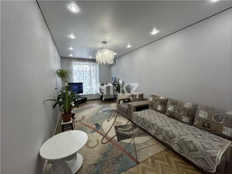 Продажа 2-комнатной квартиры, 69 м² - Продажа двухкомнатных квартир в р-не Сарыарка Астаны - страница 13 фото 1 из 6