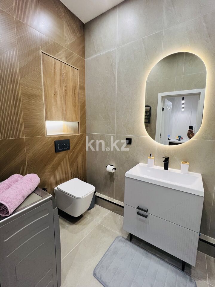 Аренда 1-комнатной квартиры посуточно, 39 м² - Аренда квартир посуточно в Алмалинском р-не Алматы - страница 2 фото 13 из 21