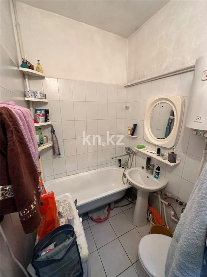 Продажа 3-комнатной квартиры, 56 м² - Продажа квартир в районе Михайловка в Караганде фото 3 из 14