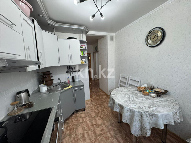 Продажа 4-комнатной квартиры, 78 м² - Продажа четырехкомнатных квартир в панельном доме в Караганде - страница 6 фото 8 из 19