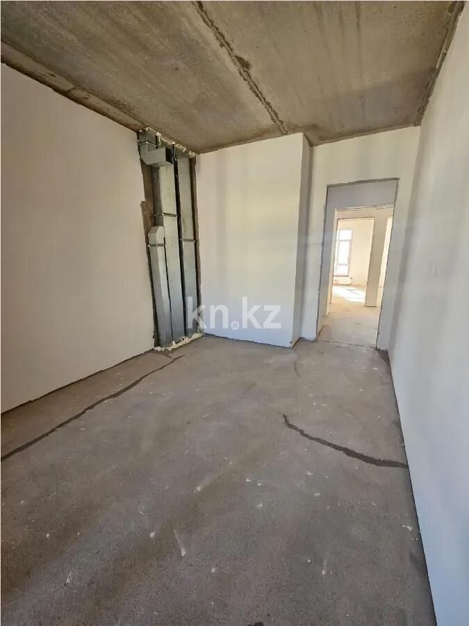 Продажа 4-комнатной квартиры, 130 м² - Продажа четырехкомнатных квартир в кирпичном доме в Казахстане - страница 17 фото 5 из 8