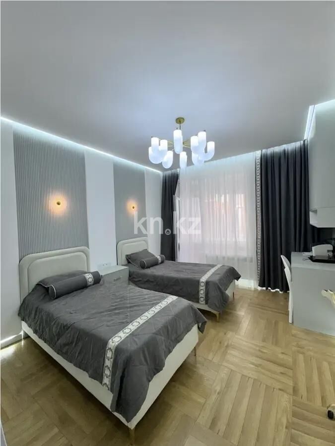 Продажа 4-комнатной квартиры, 132.1 м² - Продажа четырехкомнатных квартир в блочном доме в Астане - страница 2 фото 4 из 8