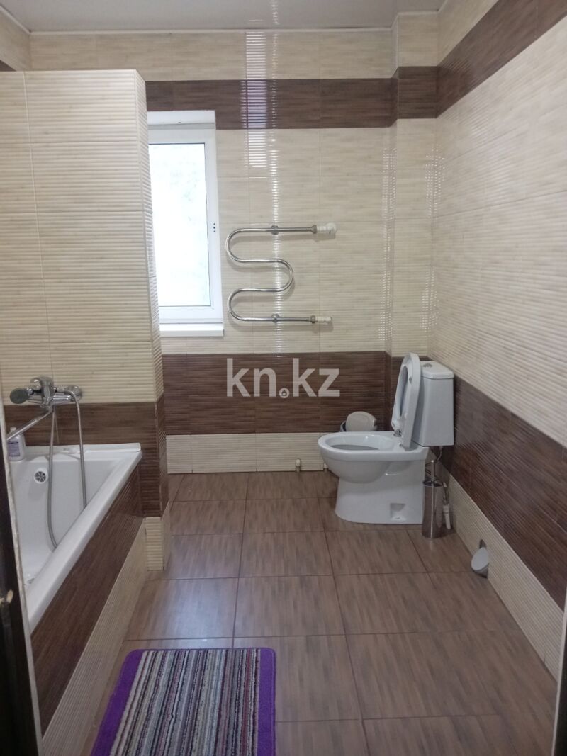 Аренда 8-комнатного дома, 250 м² - Аренда домов в Караганде фото 11 из 16