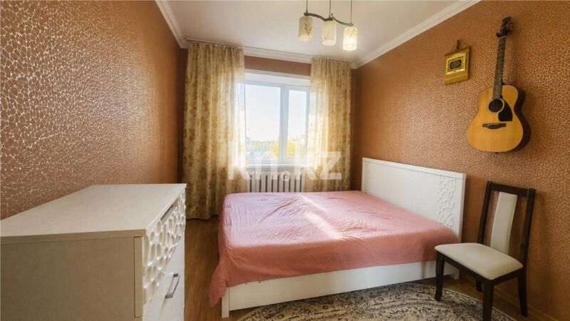 Продажа 4-комнатной квартиры, 76 м² - Продажа четырехкомнатных квартир в панельном доме в Караганде - страница 4 фото 4 из 18