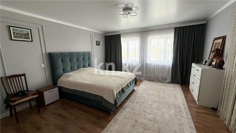 Продажа 6-комнатного дома, 231 м² - Недвижимость в Темиртау - страница 7 фото 25 из 36