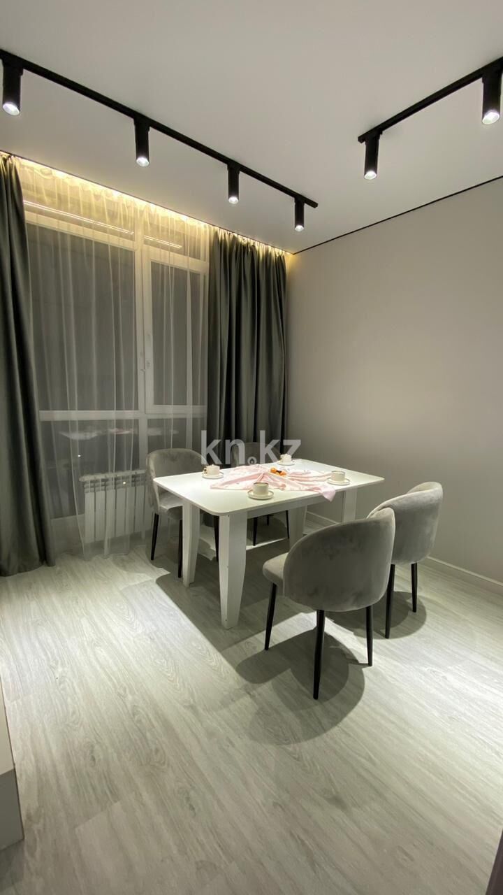 Аренда 3-комнатной квартиры посуточно, 72 м² - Аренда трехкомнатных квартир посуточно в Алматы фото 7 из 16