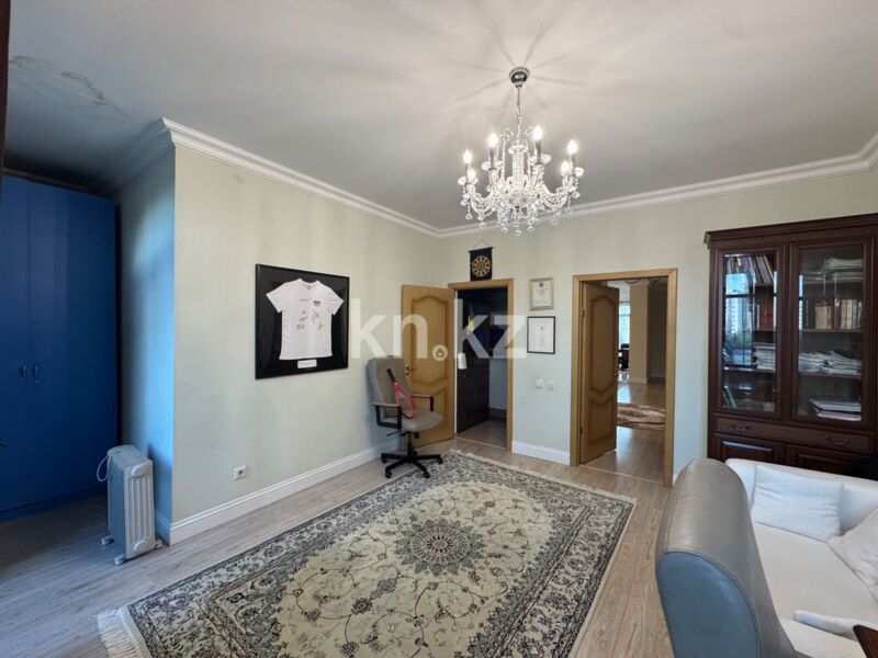 Продажа 4-комнатной квартиры, 171.7 м² - Продажа четырехкомнатных квартир в кирпичном доме в Казахстане фото 9 из 29