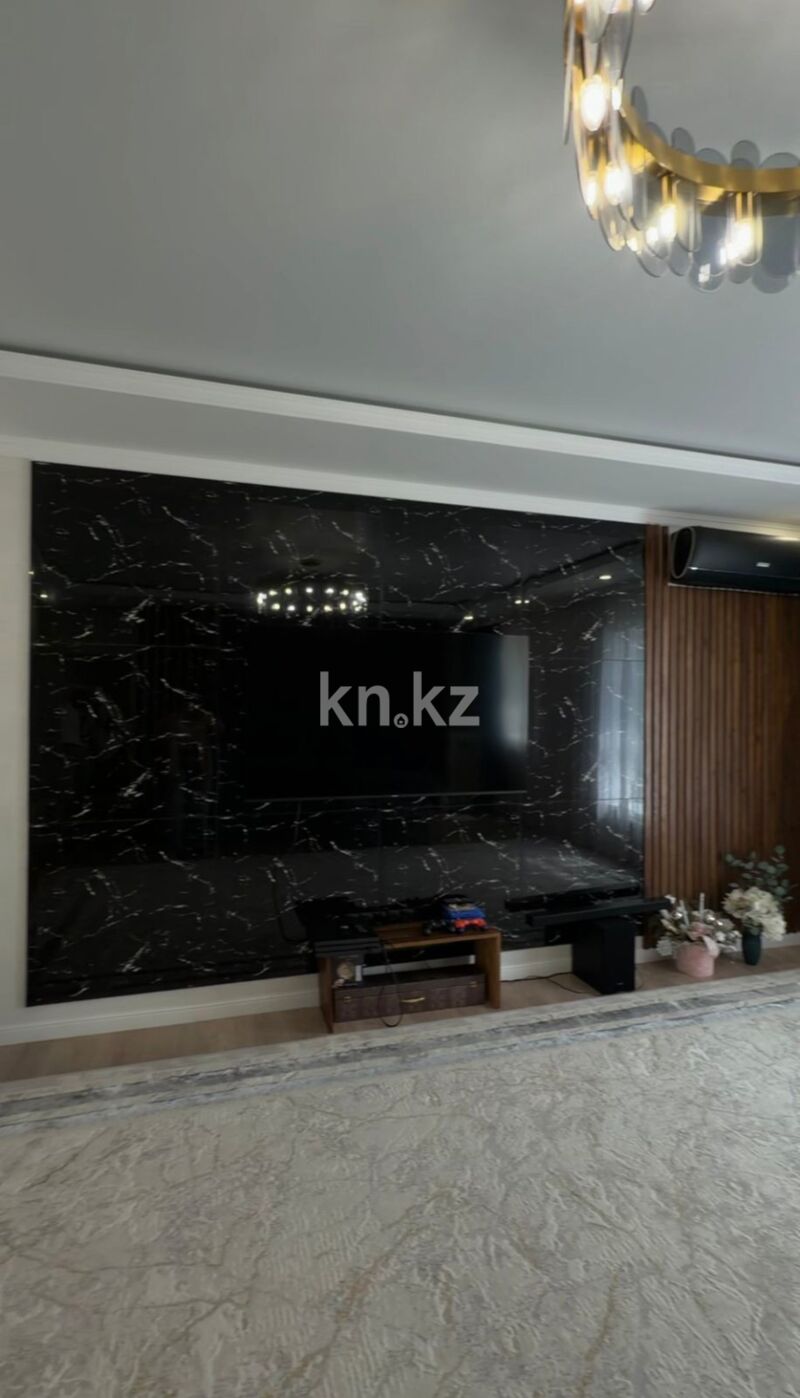 Продажа 4-комнатной квартиры, 167 м² - Продажа четырехкомнатных квартир в Уральске фото 2 из 17