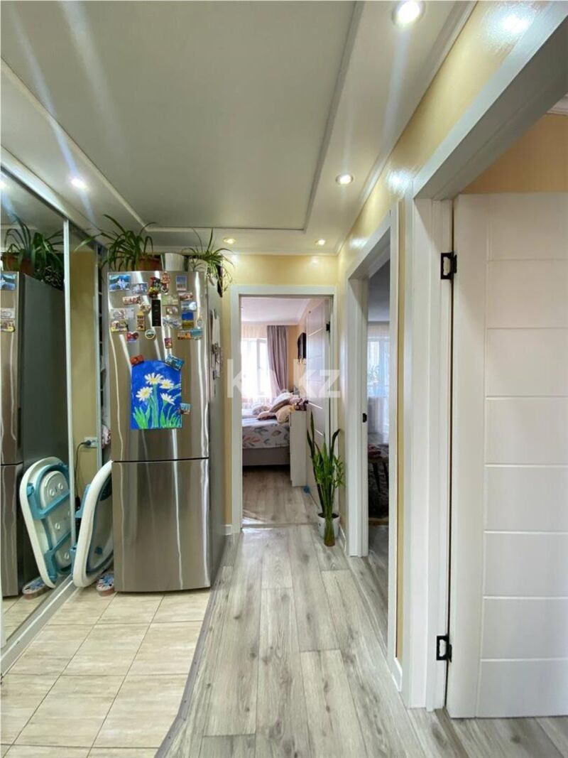 Продажа 3-комнатной квартиры, 63 м² - Продажа трехкомнатных квартир в Майкудуке Караганды - страница 4 фото 7 из 11