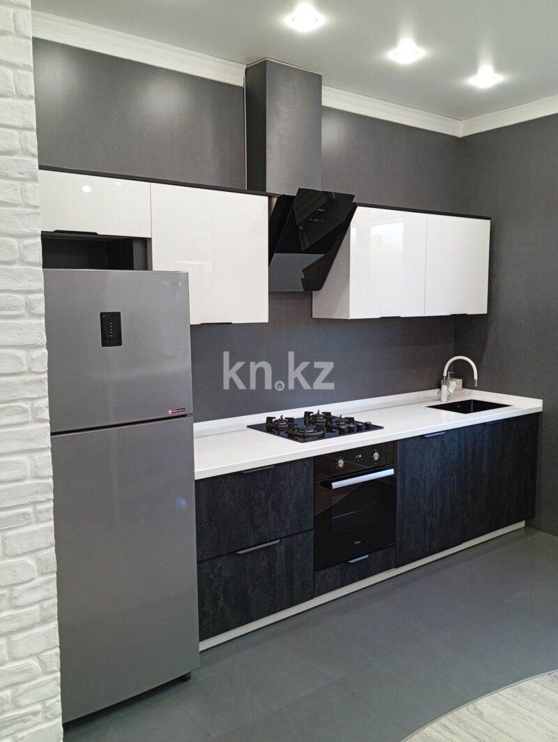 Аренда 3-комнатного дома, 180 м² - Аренда недвижимости в Алматы фото 2 из 17