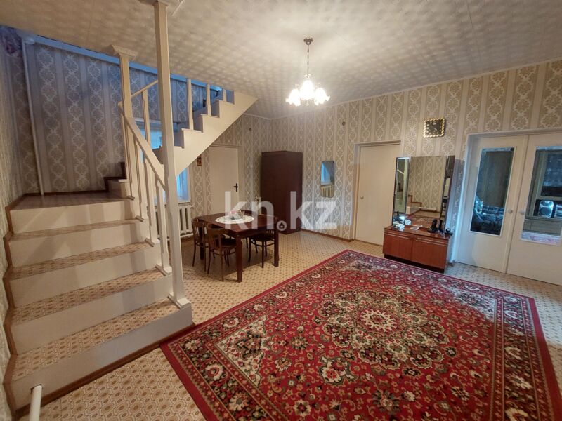 Продажа 6-комнатного дома, 195 м² - Продажа домов, коттеджей в Караганде - страница 7 фото 9 из 27
