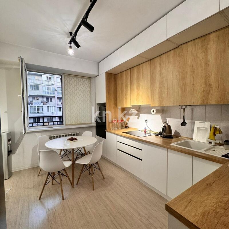 Продажа 3-комнатной квартиры, 87 м² - Продажа трехкомнатных квартир в Медеуском р-не Алматы фото 1 из 20