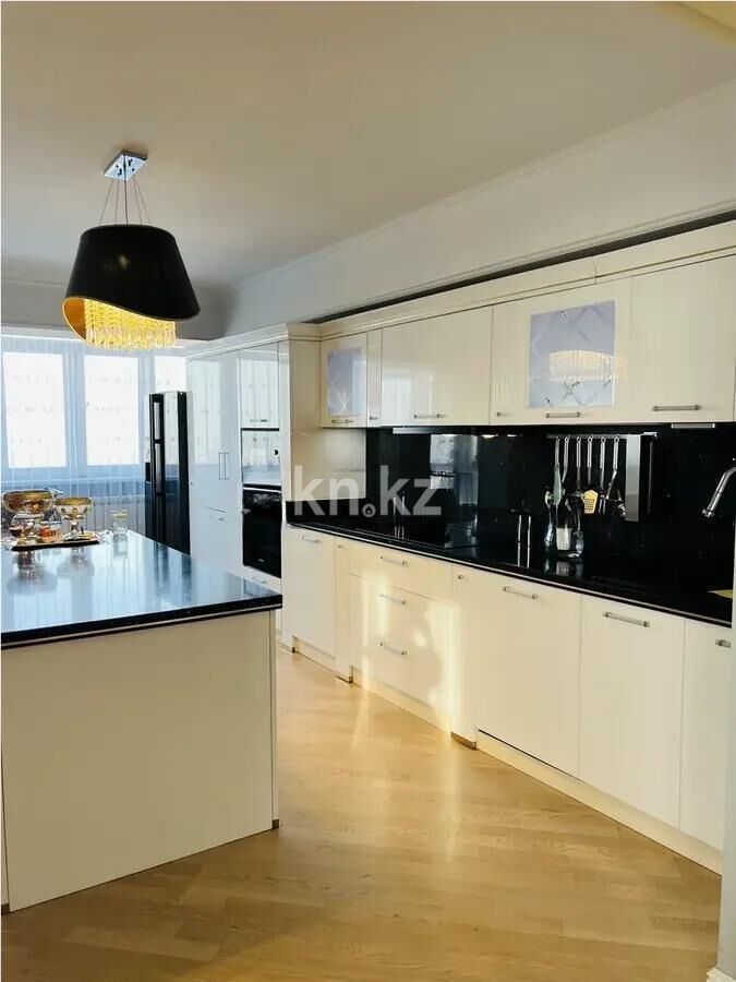 Продажа 3-комнатной квартиры, 136 м² - Продажа трехкомнатных квартир в кирпичном доме в Алматы - страница 5 фото 4 из 6