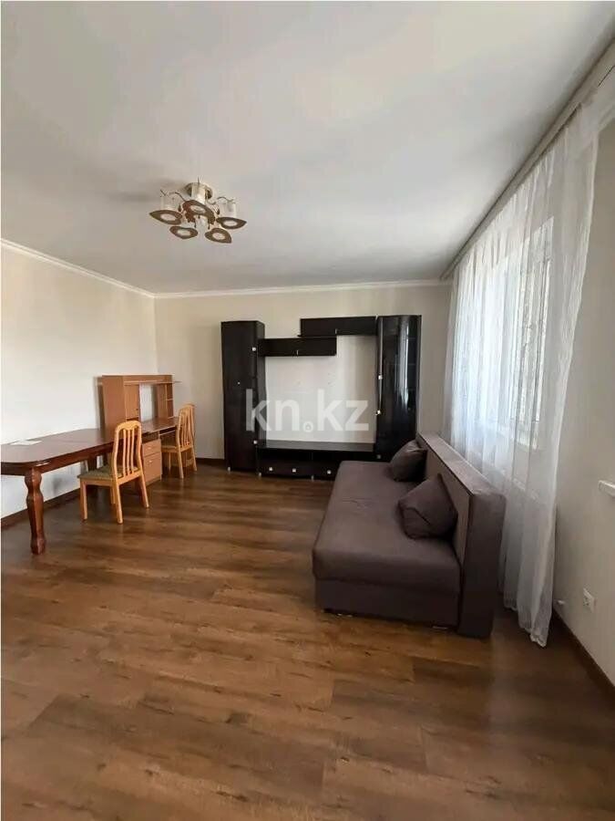 Продажа 4-комнатной квартиры, 87.7 м² - Продажа четырехкомнатных квартир в блочном доме в Казахстане фото 1 из 7