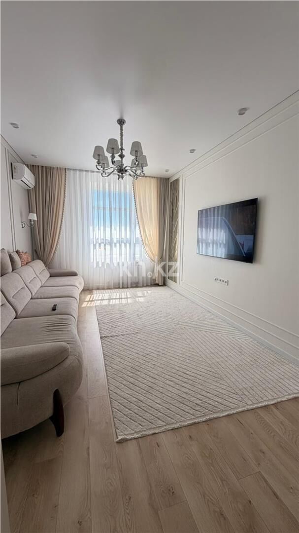 Продажа 3-комнатной квартиры, 94 м² - Продажа трехкомнатных квартир на Юго-Востоке Караганды - страница 21 фото 1 из 15