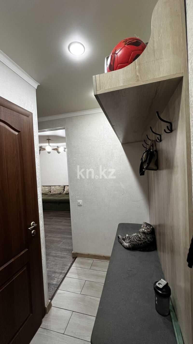 Продажа 3-комнатной квартиры, 58.1 м² - Продажа трехкомнатных квартир в панельном доме в Караганде фото 11 из 14