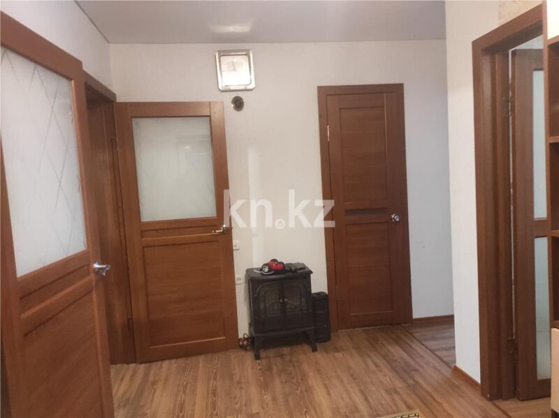 Продажа 3-комнатной квартиры, 63 м² - Недвижимость в Темиртау - страница 2 фото 11 из 16