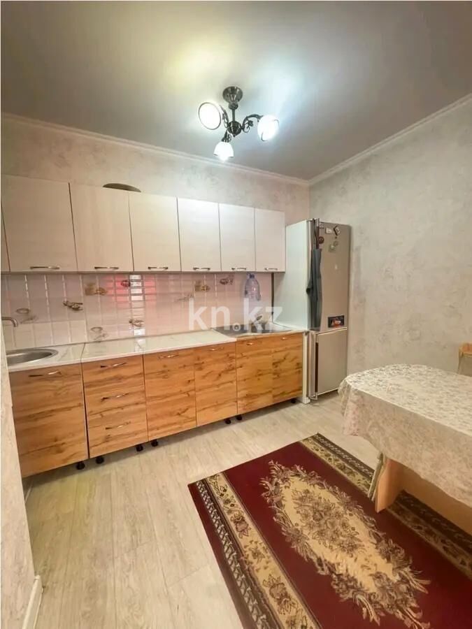 Продажа 3-комнатной квартиры, 60 м² - Продажа трехкомнатных квартир от собственников в Казахстане - страница 14 фото 1 из 2