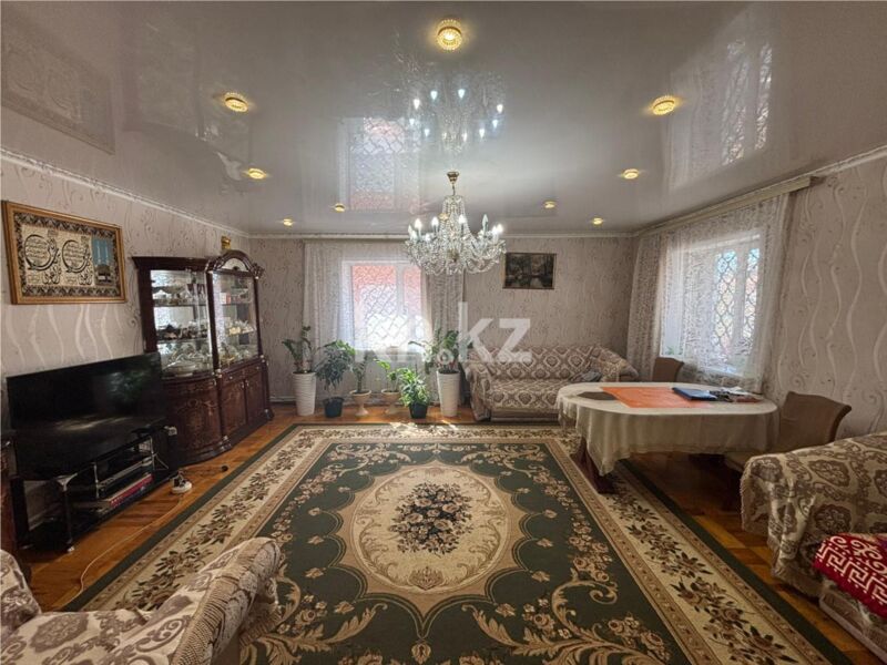 Продажа 7-комнатного дома, 264.7 м² - Продажа домов, коттеджей в Караганде - страница 4 фото 2 из 12