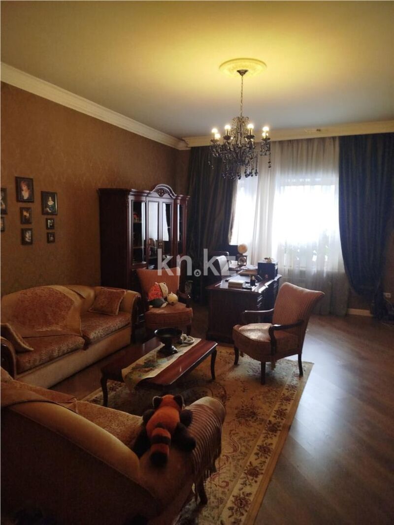 Продажа 10-комнатного дома, 320 м² - Продажа дач в Темиртау фото 12 из 36