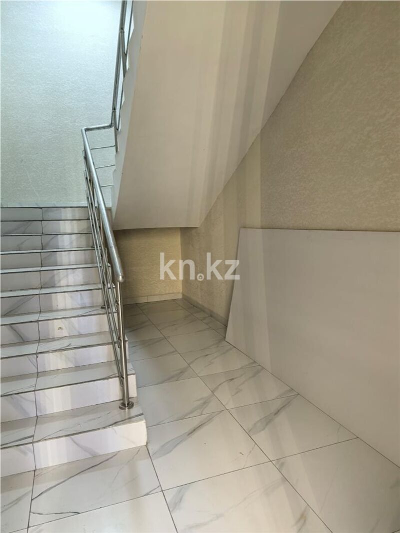 Продажа 3-комнатной квартиры, 61 м² - Продажа квартир в монолитно-каркасном доме в Караганде - страница 2 фото 17 из 19