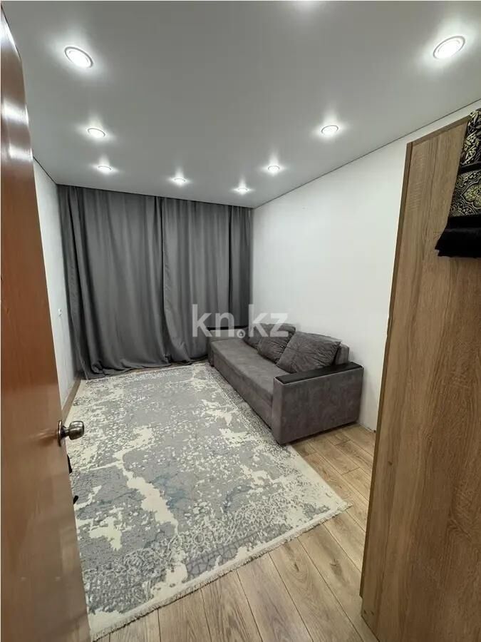 Продажа 1-комнатной квартиры, 35 м² - Продажа квартир в панельном доме в Караганде - страница 2 фото 1 из 5