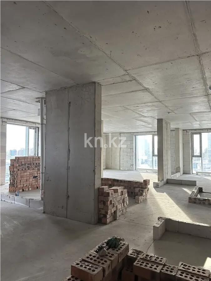 Продажа 4-комнатной квартиры, 159 м² - Продажа четырехкомнатных квартир в монолитно-каркасном доме в Казахстане - страница 15 фото 1 из 1