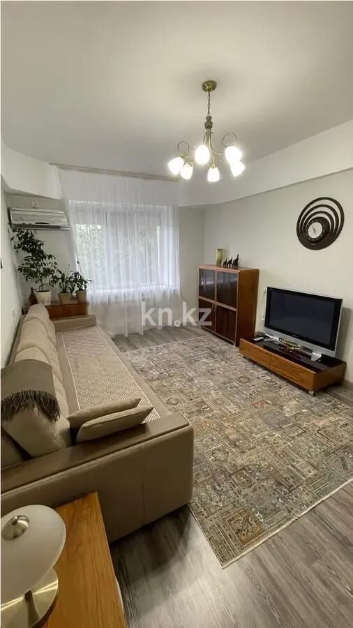 Продажа 3-комнатной квартиры, 75 м² - Продажа трехкомнатных квартир в блочном доме в Казахстане - страница 4 фото 1 из 8