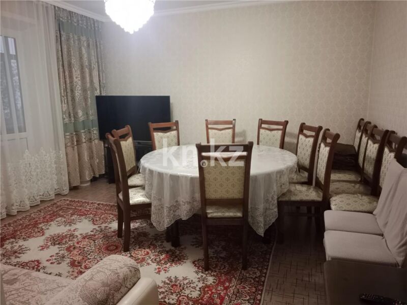 Продажа 4-комнатной квартиры, 83 м² - Продажа четырехкомнатных квартир в панельном доме в Караганде - страница 3 фото 1 из 16