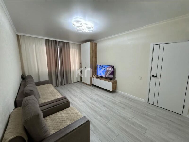 Продажа 1-комнатной квартиры, 42 м² - Продажа однокомнатных квартир в р-не Сарыарка Астаны - страница 12 фото 1 из 3