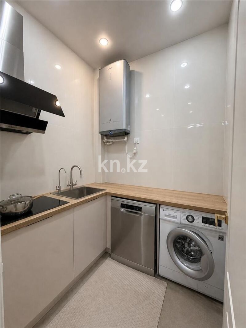 Продажа 4-комнатной квартиры, 119 м² - Продажа четырехкомнатных квартир в кирпичном доме в Караганде - страница 4 фото 2 из 14