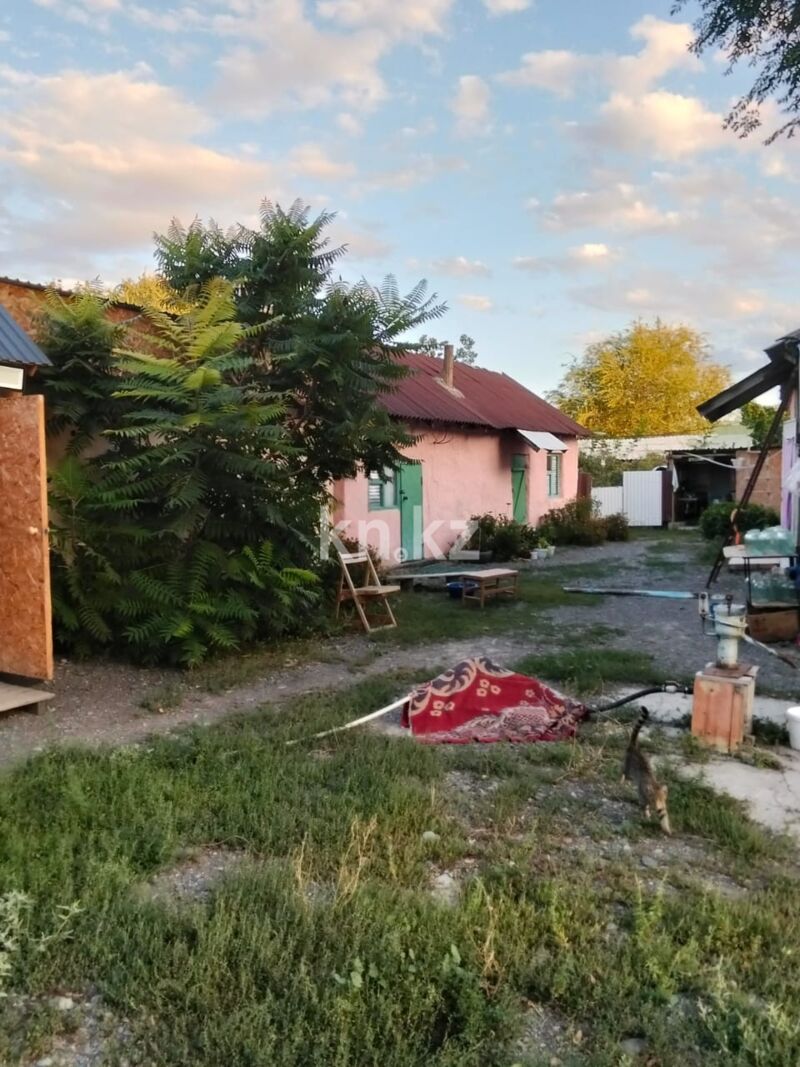 Продажа 3-комнатного дома, 53.6 м² - Продажа недвижимости в Усть-Каменогорске - страница 2 фото 8 из 19
