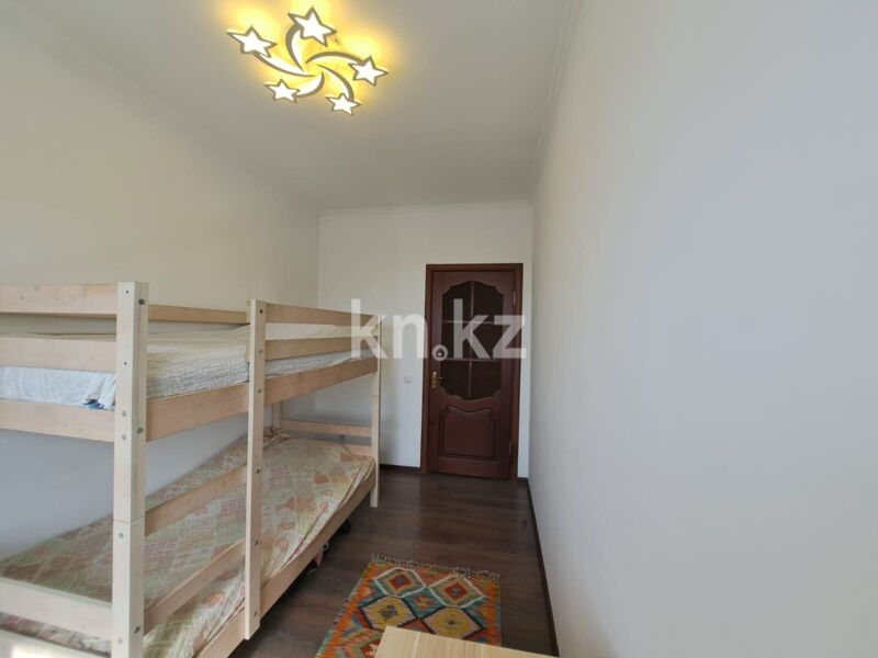 Продажа 4-комнатной квартиры, 72.3 м² - Продажа четырехкомнатных квартир в кирпичном доме в Караганде фото 5 из 8