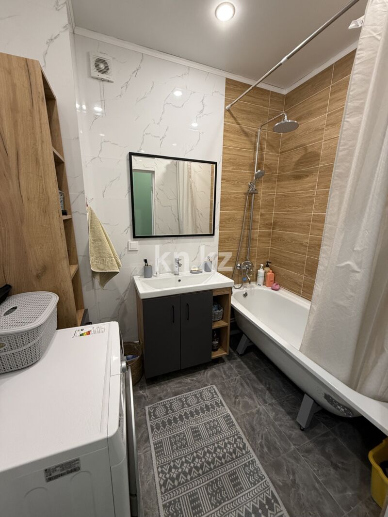 Продажа 2-комнатной квартиры, 60 м² - Продажа квартир в районе Юго-Восток в Караганде фото 15 из 31