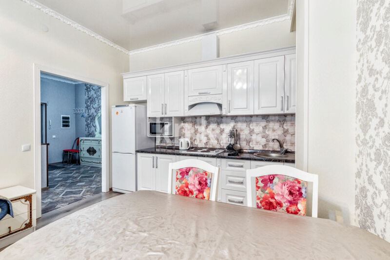 Аренда 2-комнатной квартиры посуточно, 56 м² - Аренда квартир посуточно в р-не Сарыарка Астаны фото 2 из 7