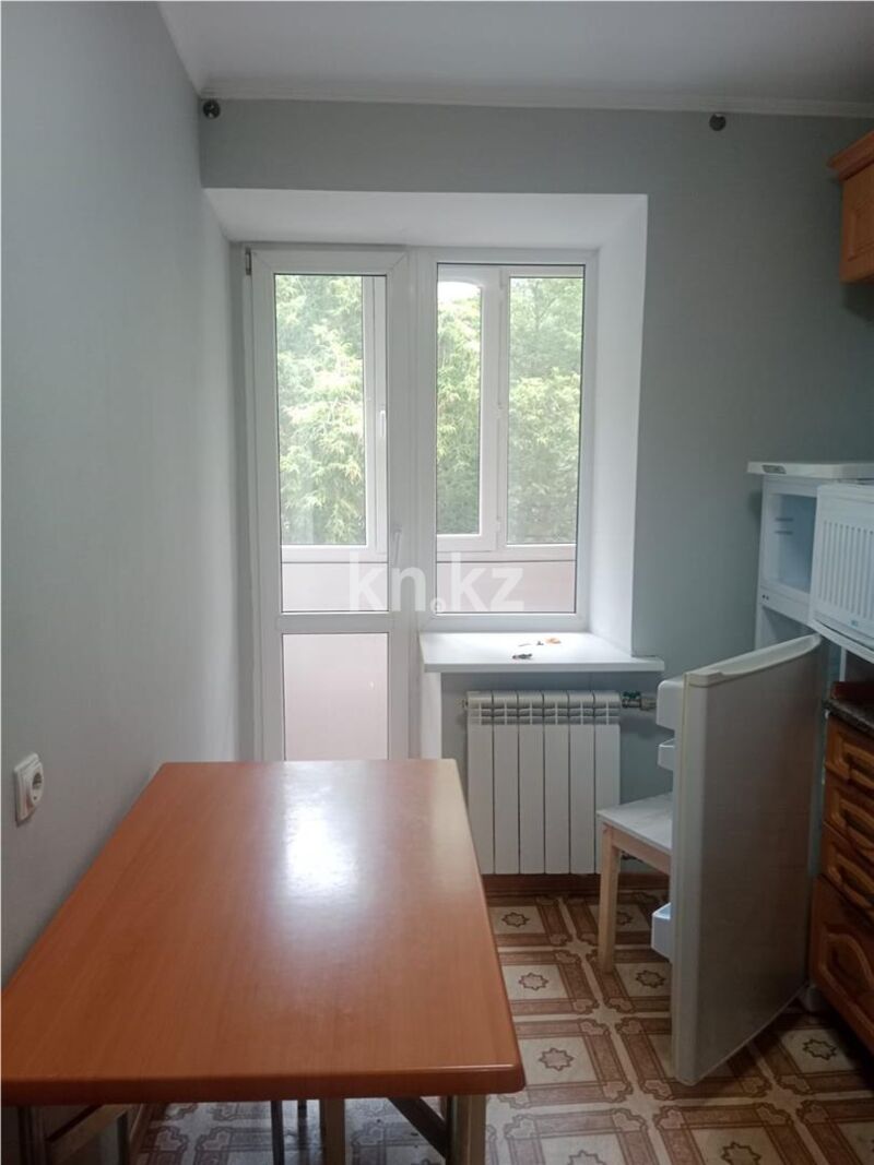 Продажа 3-комнатной квартиры, 60 м² - Продажа квартир в Михайловке Караганды - страница 3 фото 9 из 12