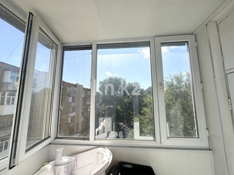 Продажа 4-комнатной квартиры, 76 м² - Продажа четырехкомнатных квартир в кирпичном доме в Казахстане - страница 3 фото 12 из 15