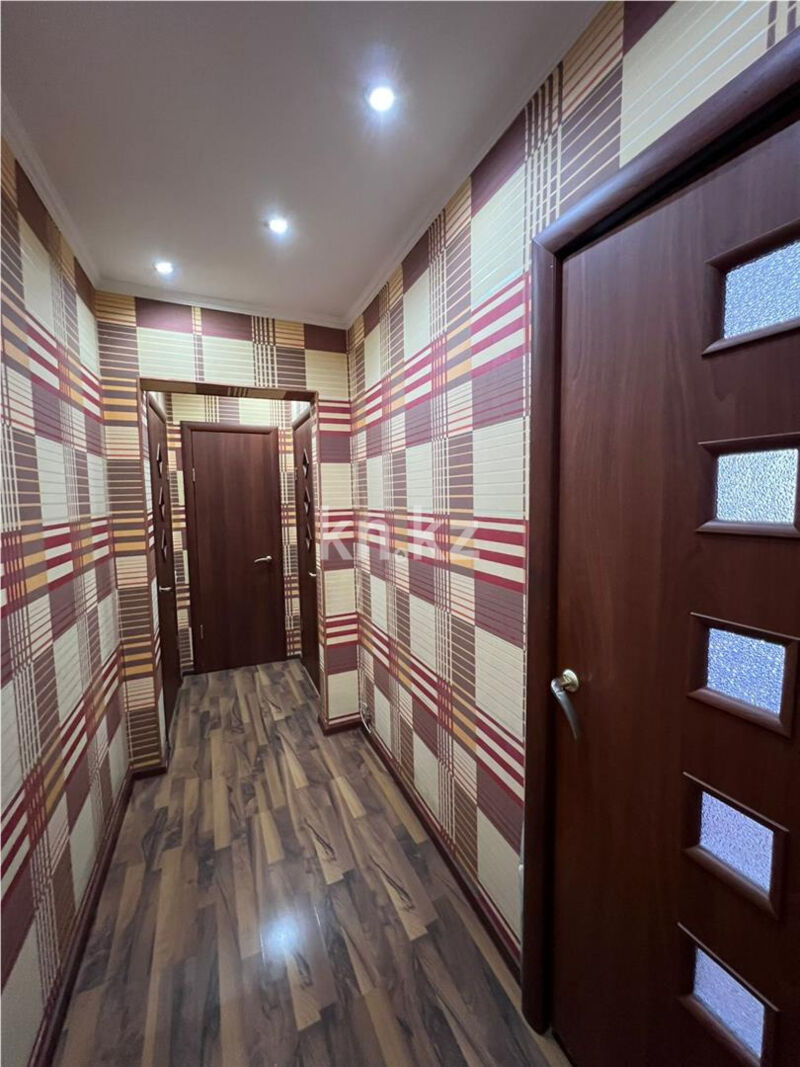 Продажа 4-комнатной квартиры, 77 м² - Продажа четырехкомнатных квартир в панельном доме в Караганде - страница 7 фото 11 из 16
