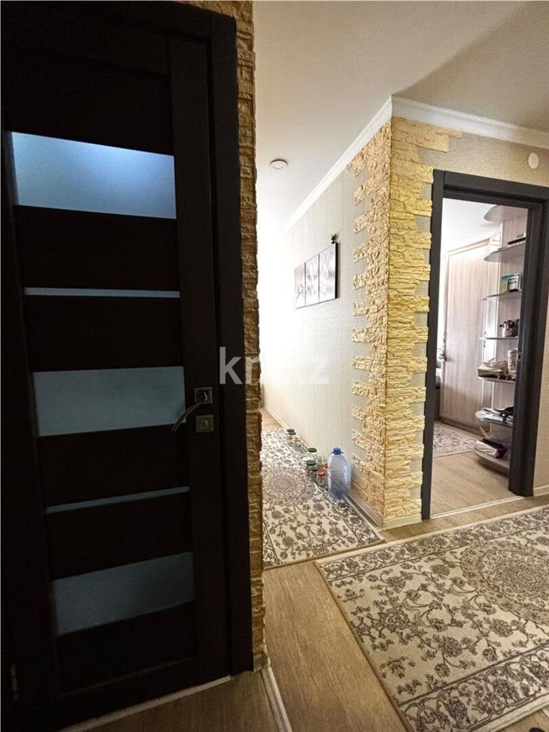 Продажа 2-комнатной квартиры, 43 м² - Продажа двухкомнатных квартир в Караганде - страница 14 фото 11 из 13