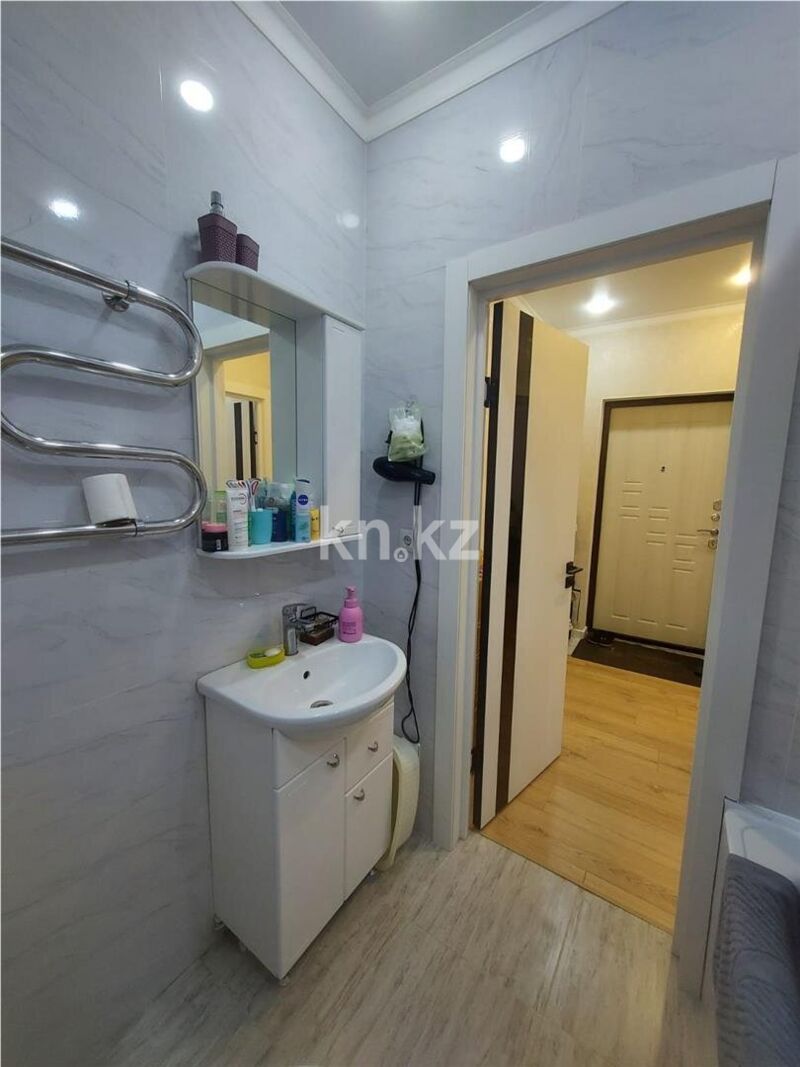 Продажа 1-комнатной квартиры, 42 м² - Продажа квартир в кирпичном доме в Астане - страница 3 фото 9 из 10