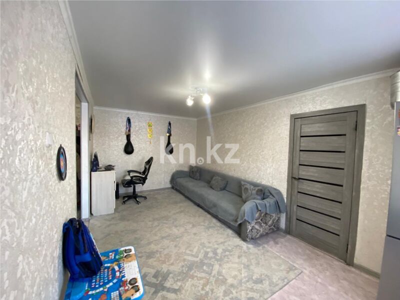 Продажа 2-комнатной квартиры, 44 м² - Продажа двухкомнатных квартир в Майкудуке Караганды - страница 20 фото 3 из 14