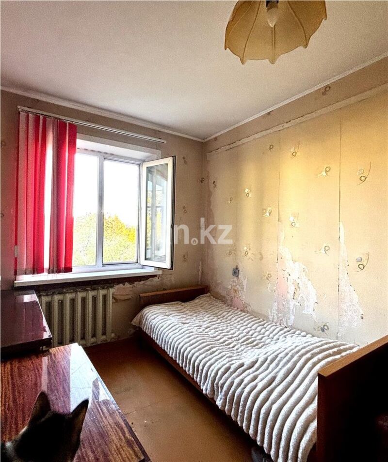 Продажа 3-комнатной квартиры, 76 м² - Продажа квартир на Юго-Востоке Караганды - страница 9 фото 4 из 14
