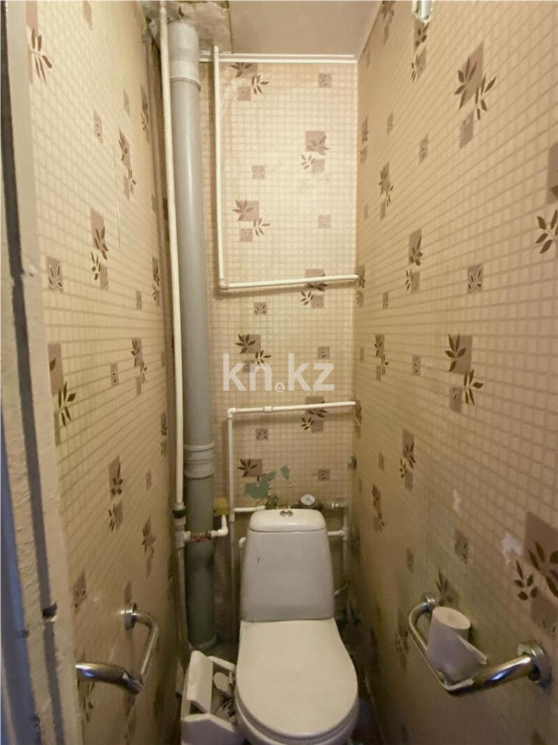 Продажа 4-комнатной квартиры, 62 м² - Продажа четырехкомнатных квартир в панельном доме в Караганде - страница 6 фото 6 из 9
