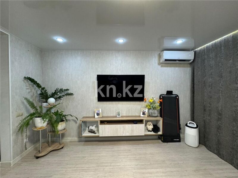 Продажа 3-комнатной квартиры, 70 м² - Продажа трехкомнатных квартир на Юго-Востоке Караганды - страница 10 фото 2 из 10