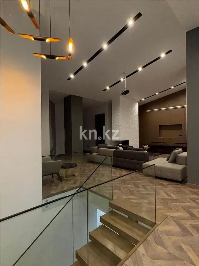 Продажа 7-комнатной квартиры, 380 м² - Продажа пятикомнатных и более квартир в Бостандыкском р-не Алматы фото 2 из 8