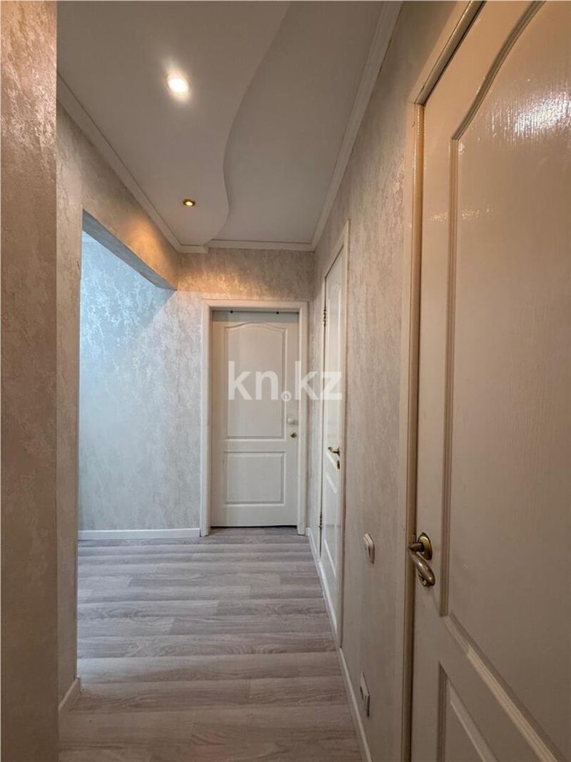 Продажа 3-комнатной квартиры, 63 м² - Продажа трехкомнатных квартир на Юго-Востоке Караганды - страница 20 фото 14 из 18